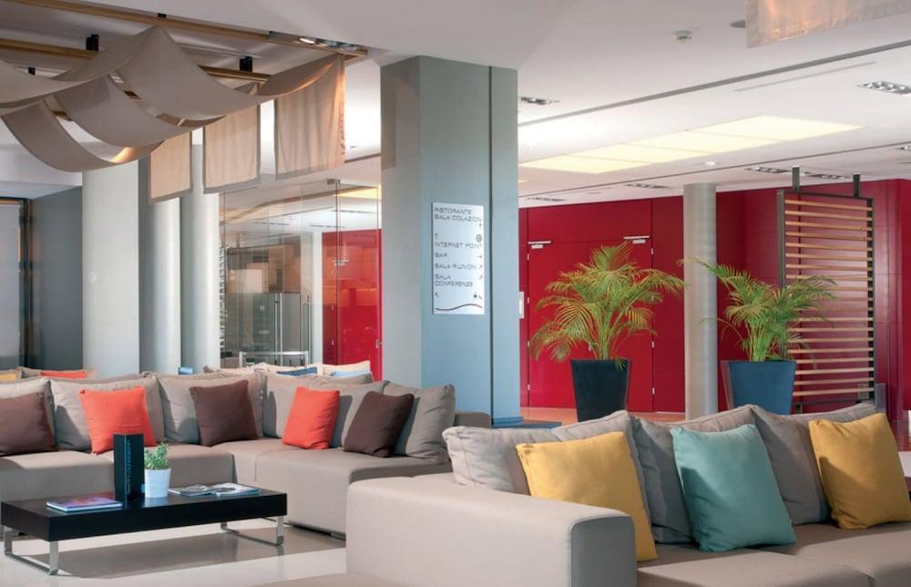 Sea Art Hotel Вадо-Лигуре Экстерьер фото