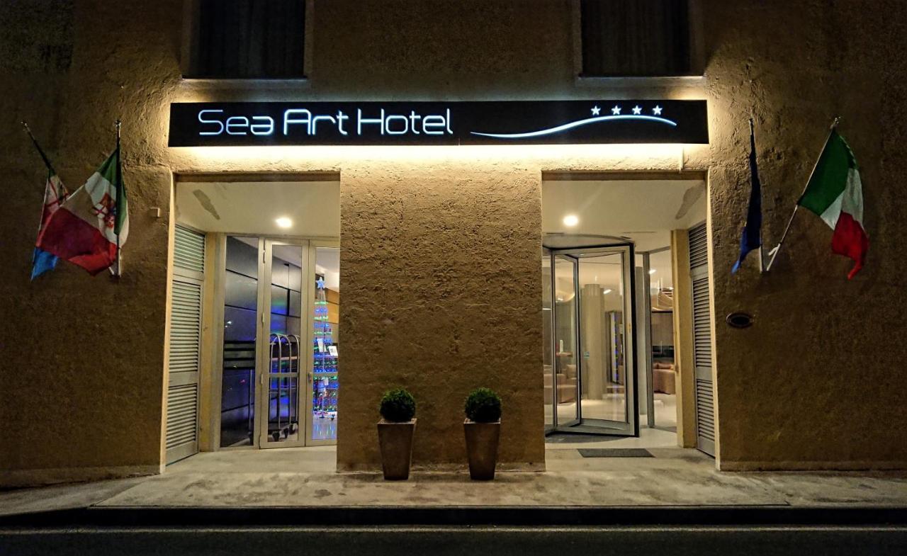 Sea Art Hotel Вадо-Лигуре Экстерьер фото