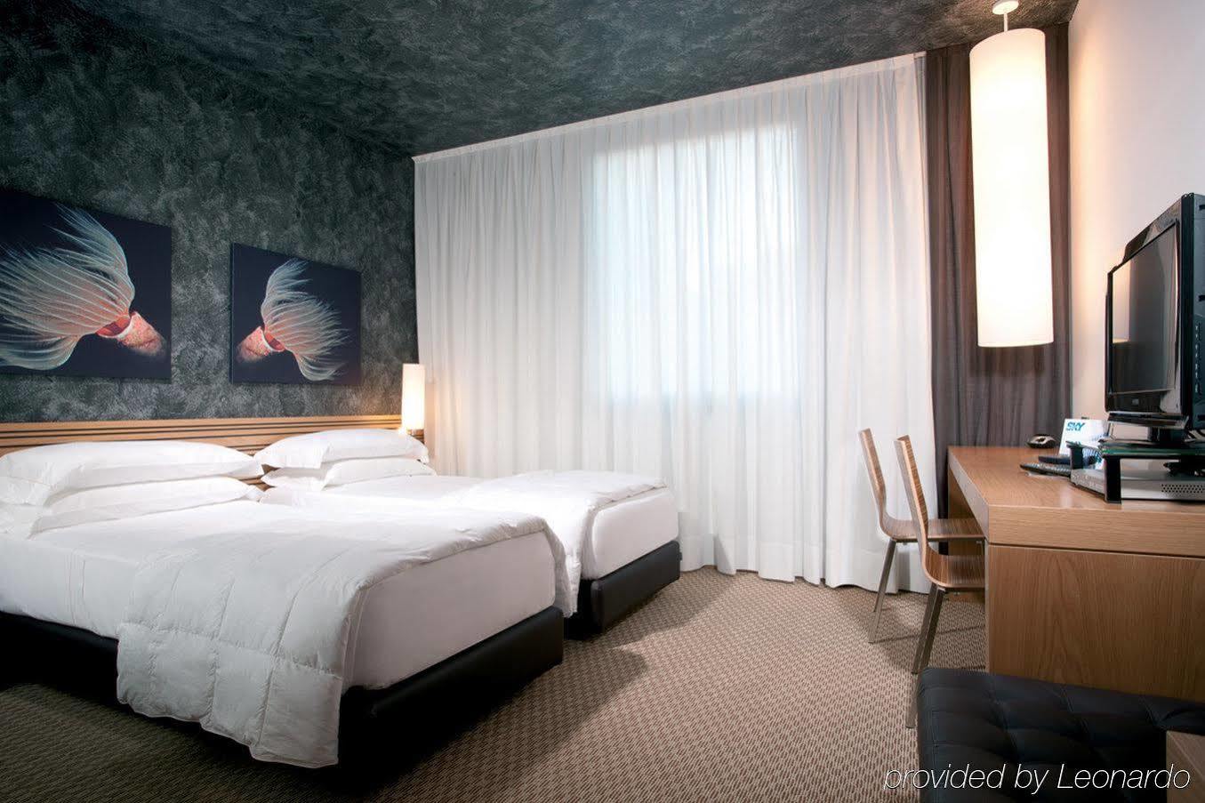 Sea Art Hotel Вадо-Лигуре Экстерьер фото
