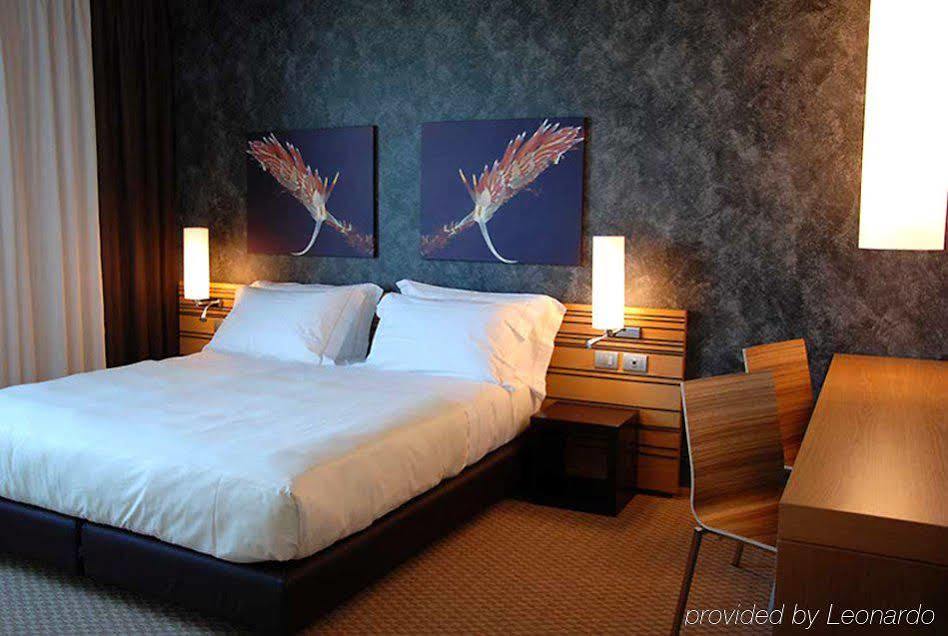 Sea Art Hotel Вадо-Лигуре Экстерьер фото